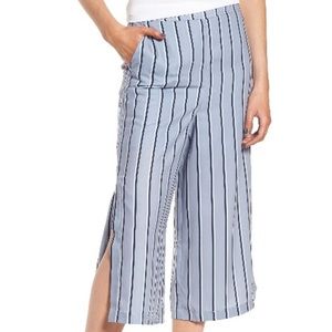 J.O.A. Hight Waist striped flyaway Crop Pants XS
